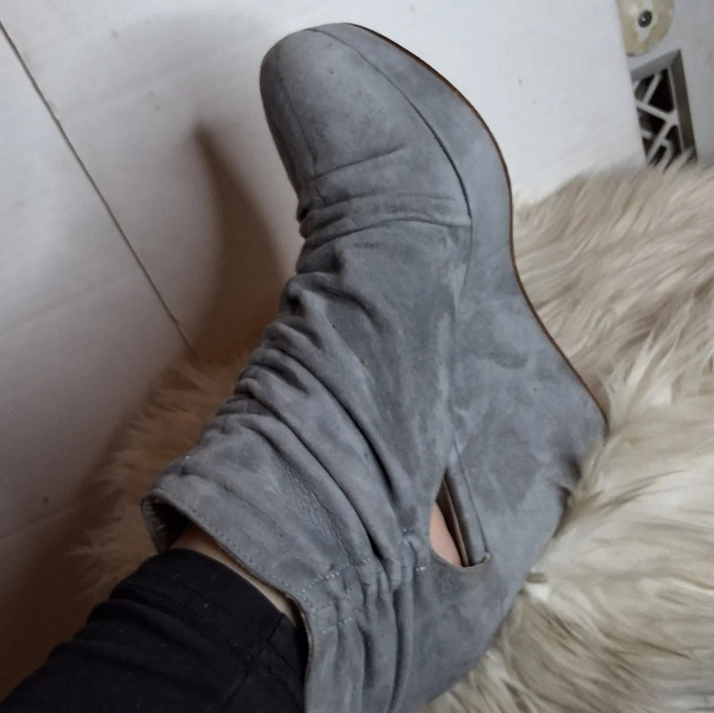 Tashkent By Cheyenne Pearl Gray Suede Wedge Retro Vibe Boot8es 10